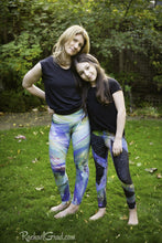 Load image into Gallery viewer, Green Leggings on Mom by Artist Rachael Grad Chloe style